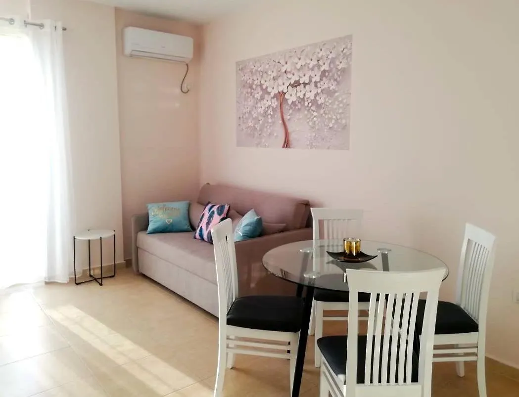 S.E.V. Sunset Homes Vlorë 公寓